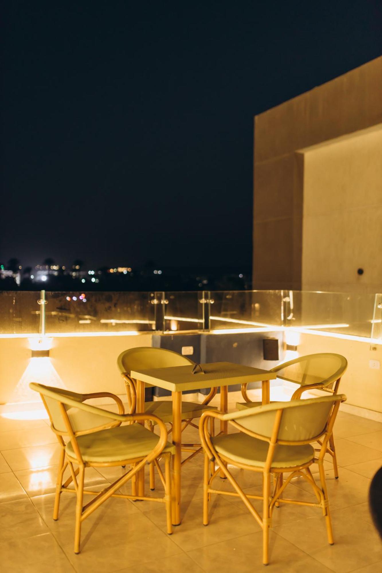 Regent Pyramids View Hotel Kafrat al Jabal Exterior photo