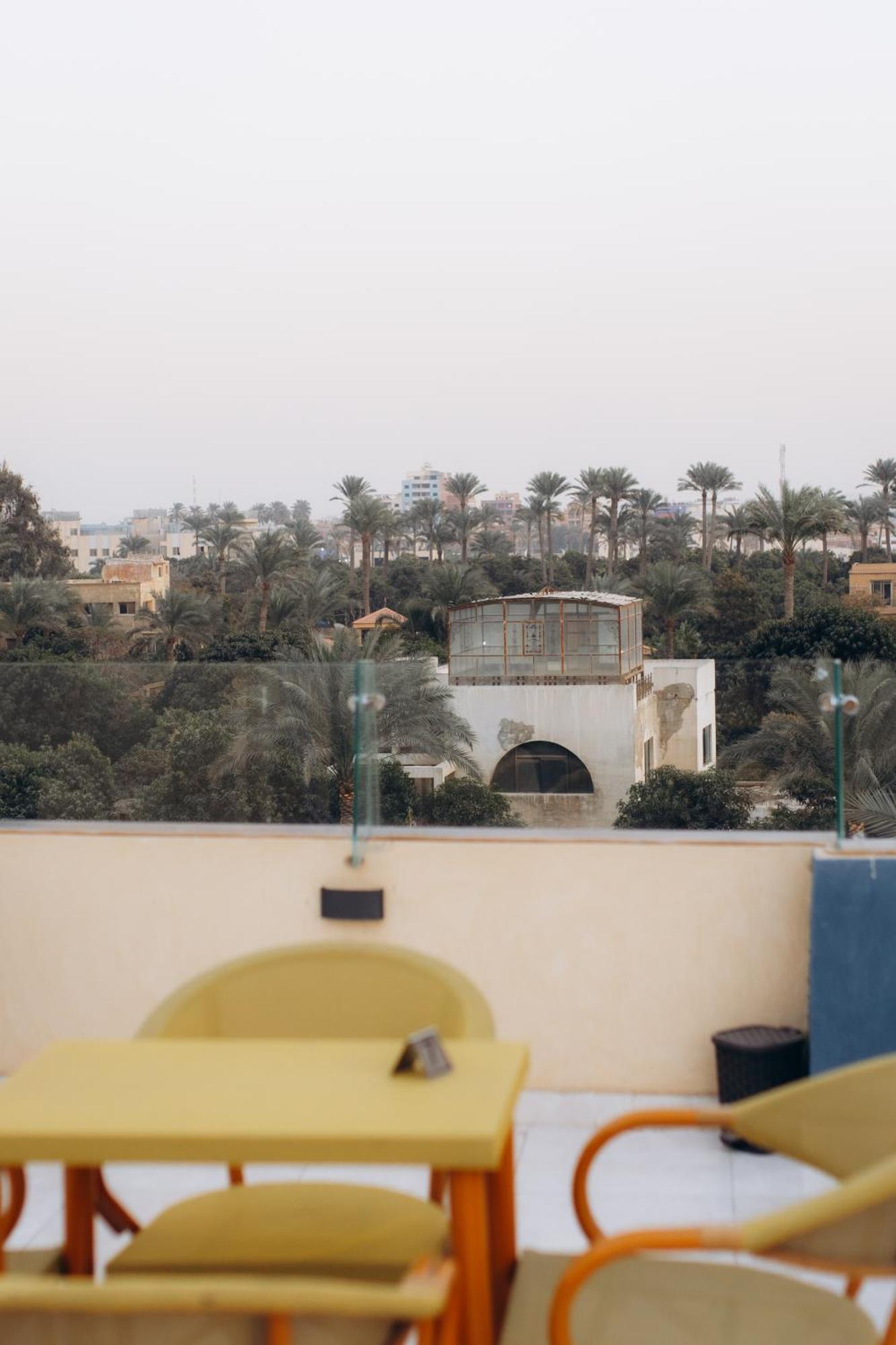 Regent Pyramids View Hotel Kafrat al Jabal Exterior photo